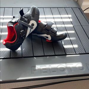 Peloton cycling shoes